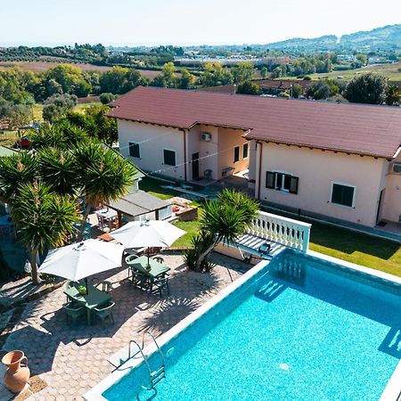 Residence Il Villaggio Del Re Corropoli Exteriér fotografie