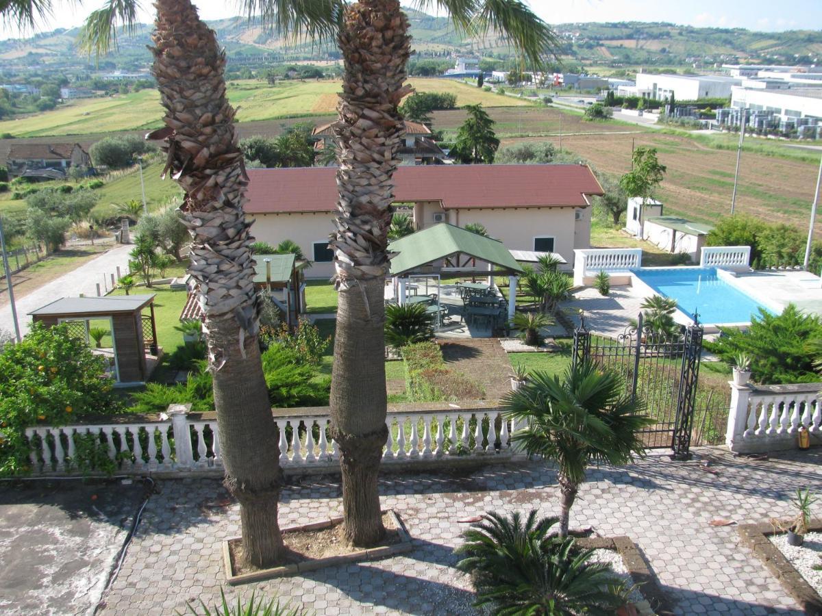 Residence Il Villaggio Del Re Corropoli Exteriér fotografie
