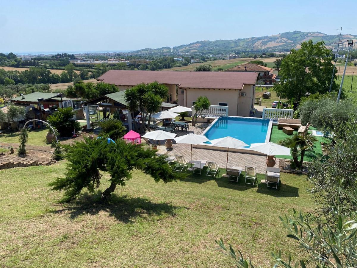 Residence Il Villaggio Del Re Corropoli Exteriér fotografie